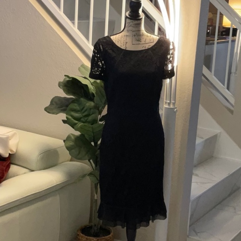 Tory Burch Bovary Lace Cocktail Black sheath dress Size 6
